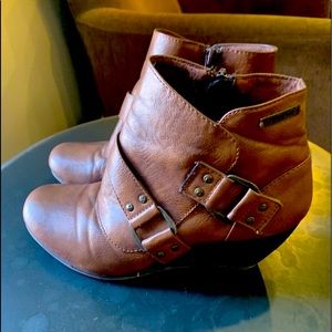 Cognac Blowfish Booties